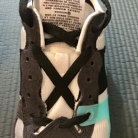 NIKE V-LOVE O.X. Women’s size 7 shoe - Picture 8 of 8